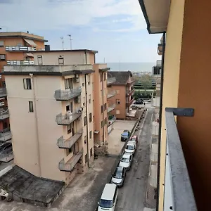  Appartamento In Sottomarina Di